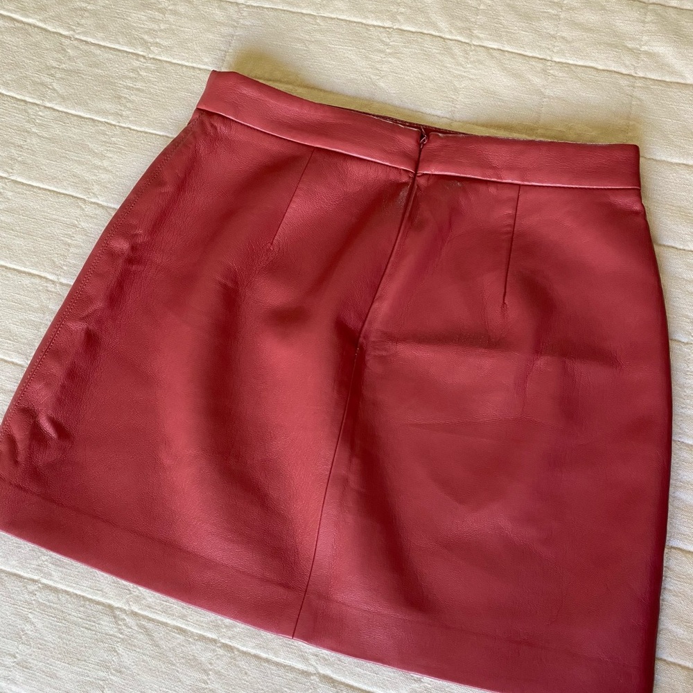 Aritzia Red Patio Mini Skirt - Picture 3 of 3